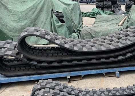 中国 鋼鉄天然ゴムのクローラー トラック掘削機の下部構造の部品 サプライヤー