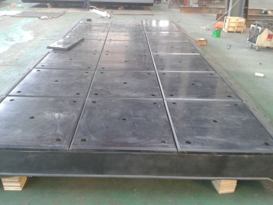 中国 UHMWPEフェンダーパネル衝突防止ボード HDPE素材 耐腐食性 1690×1760mm サプライヤー