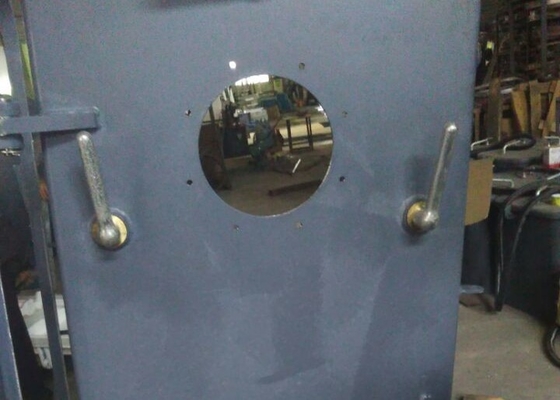 中国 Weathertight鋼鉄海洋のアクセス ドア1600×800mm 10mm サプライヤー
