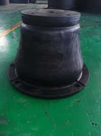 中国 海洋の円錐形のタイプ ゴム製ドックのフェンダーの海洋の港の円錐形のタイプ ゴム バンパー サプライヤー
