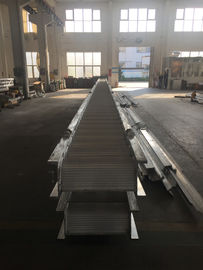 中国 頑丈な耐久のはめ込み搭乗梯子のアルミ合金材料 サプライヤー