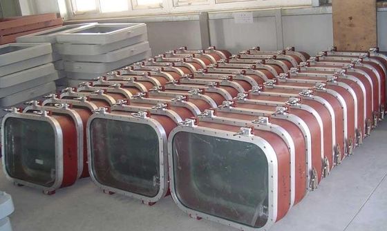 中国 標準サイズ 密封型不?? 鋼船窓と船室用船用フィッティング サプライヤー