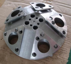 中国 高精度の金属部分、機械類部品の CNC によって機械で造られる部品を処理する金属 サプライヤー