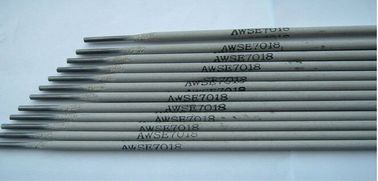 Molybdenumsteels AWS E 7018 A1 のための低い水素の鉄の粉の電極の溶接材料 サプライヤー