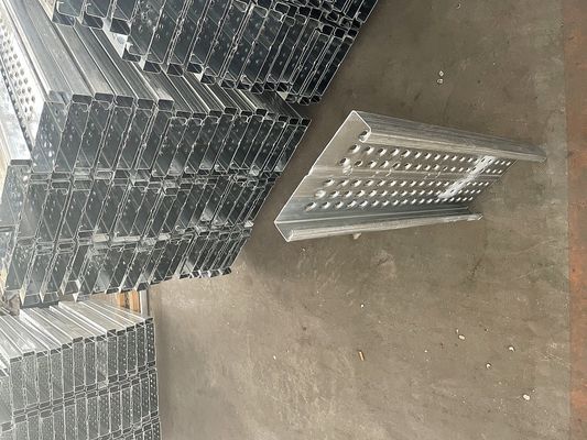 鉄筋鋼製のスキャッパリング板 スプリングボード 耐腐食 サイズ調整可能 サプライヤー