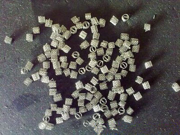 海洋の鋼材を置く斜面はステンレス鋼の金網のディクソン リングに金属をかぶせます
